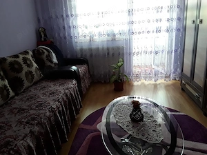 Petrosani   zona Dacia   apartament mobilat de vanzare  - imagine 2