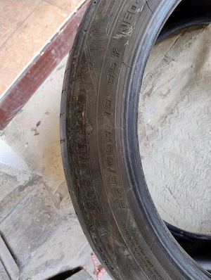 Anvelope Runflat vara 255/40RF18 225/45RF18 - imagine 5