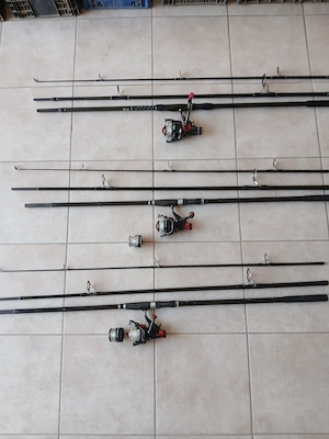 3 lanseteDiamant cu mulinete cu baitrruner