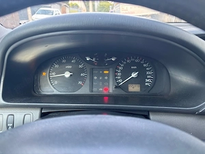 renault laguna 2005 - imagine 2