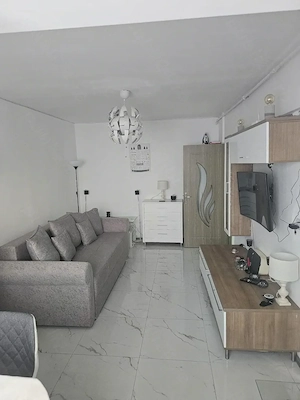 Garsonieră la cheie renovată recent!