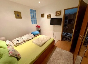 2 cam - Uta Ared - imagine 4