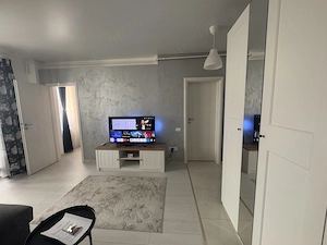 Garsonieră dublu compartimentata in living+dormitor Militari Residence - imagine 3