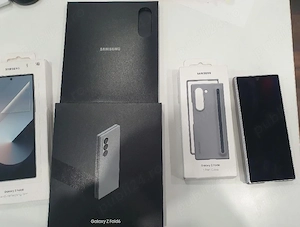 Vând Samsung Galaxy Z Fold6   impecabil