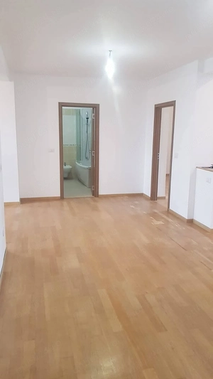 Închiriez Apartament. - imagine 5