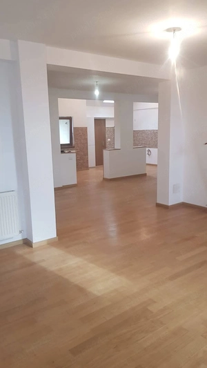 Închiriez Apartament. - imagine 3