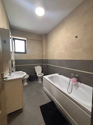 Apartament 2 camere decomandat - imagine 3