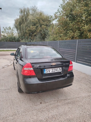Vând sevrolet aveo anul 2007 motor 1.6 benzină perfect funcțional  - imagine 4