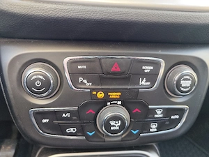 Jeep Compass 2019 1.4 MultiAir - imagine 6