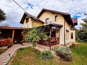 Casă mobilată 200 mp, Lipanesti - imagine 5