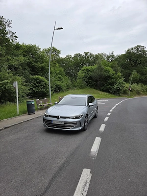 Vand VW Passat Variant 1.5TSI plugin hybrid 2025 - imagine 2