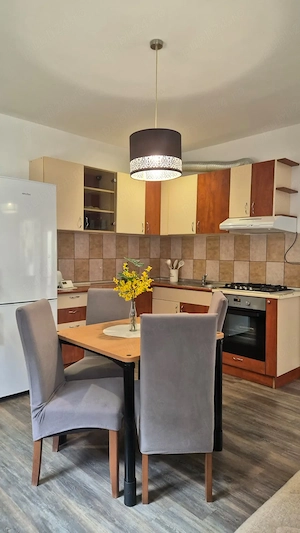 PF inchiriez apartament 2 camere Calea Turzii, parcare, posibilitate incarcare auto electric - imagine 3