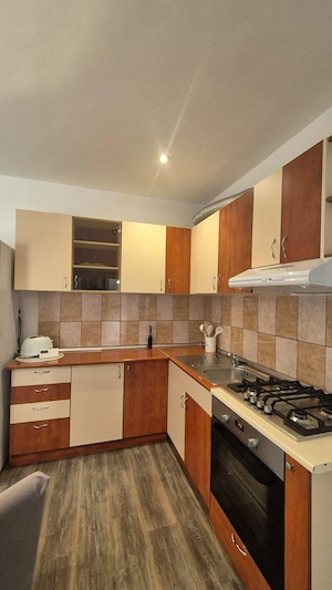 PF inchiriez apartament 2 camere Calea Turzii, parcare, posibilitate incarcare auto electric - imagine 8