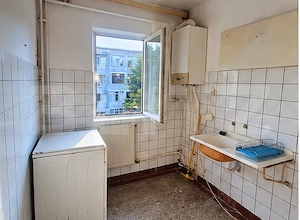 Apartament cu 2 camere, situat în zona Primăverii, Iași, la etajul 3 din 4. - imagine 5