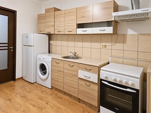 Vand apartament cu o camera zona Balcescu - imagine 4