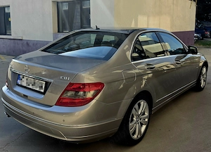 Mercedes-Benz Clasa C "AVANTGARDE" Navigație cu ecran retractabil fabrica, scaune electrice! - imagine 4
