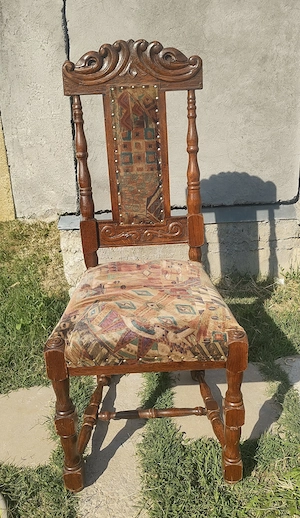 4 scaune lemn masiv tapitate vintage vechi