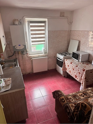 Apartament Bariera Vâlcii  - imagine 2