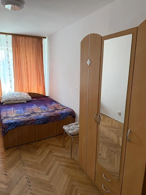 Vand apartament 3 camere  - imagine 6