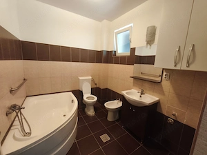 Chișoda casa 7 camere 1200 euro - imagine 7
