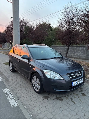 Kia Ceed combi 1.6 CRDI - imagine 2