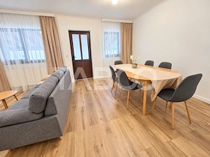 Casa individuala la prima inchiriere 4 camere terasa curte Sura Mica - imagine 2