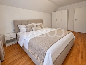 Casa individuala la prima inchiriere 4 camere terasa curte Sura Mica - imagine 8
