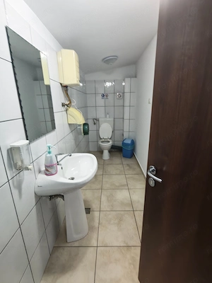 Lipovei birou 30 mp 230 euro - imagine 3