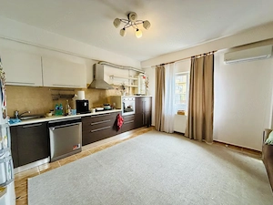 Apartament 3 camere Str Gladiolelor la 2 min de Lidl, poziționare excelentă  - imagine 3