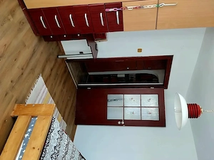 Închiriem apartament 2 camere zona centrală  - imagine 2