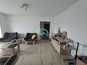 Apartament 2 camere,  Spitalul Judetean, etaj intermediar, renovat - imagine 6