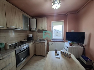 Apartament 2 camere,  Spitalul Judetean, etaj intermediar, renovat - imagine 9