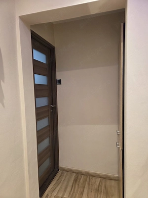 Apartament 3 camere zona 2 Babe renovat mobilat 79mp - imagine 12