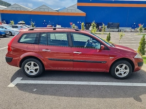 Renault Megane 2,1.6 16v benzină, break,fabricatie 2005 - imagine 3