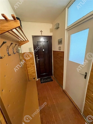 Apartament 3 camere decomandate 2 balcoane zona Turnisor Sibiu - imagine 12