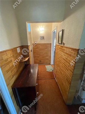 Apartament 3 camere decomandate 2 balcoane zona Turnisor Sibiu - imagine 13