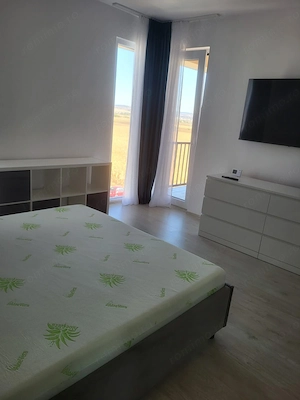 Garsoniera moderna pe Calea Surii Mici