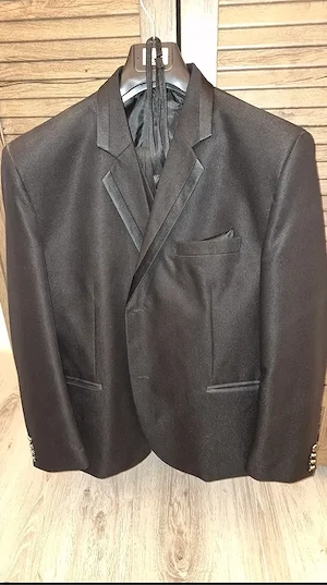 Costum bărbați mărimea 60