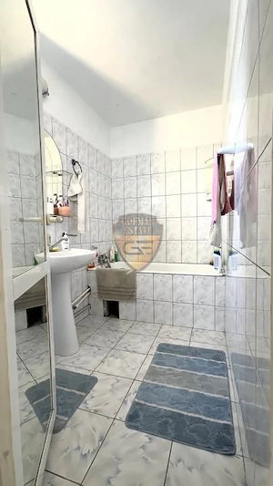 🏡 Casă cu teren generos de 1.400 mp – Palazu Mare, - imagine 17