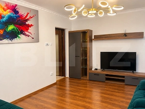 Apartament modern cu 3 camere, în zona centrală – vis-a-vis de Piața 1 Mai - imagine 2