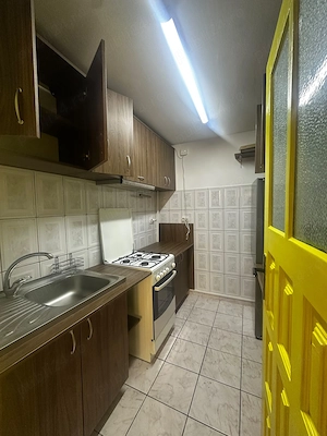 Apartament 1 camere la casa  - imagine 4