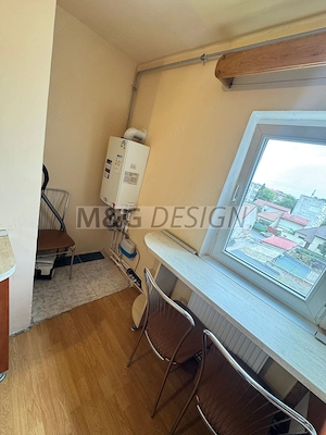 2 camere decomandat etaj 2 zona Sagului - CENTRALA PROPRIE - imagine 3