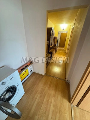 2 camere decomandat etaj 2 zona Sagului - CENTRALA PROPRIE - imagine 4