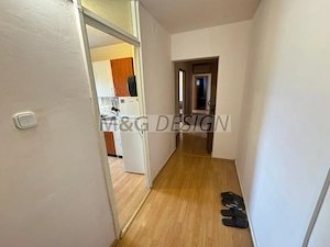2 camere decomandat etaj 2 zona Sagului - CENTRALA PROPRIE - imagine 15