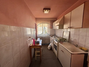 🏠Apartament 2 camere zona centrala  - imagine 2