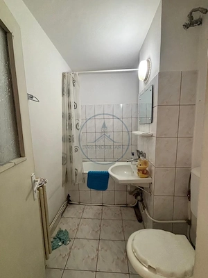 🏠Apartament 2 camere zona centrala  - imagine 5