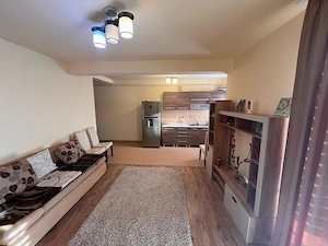 Proprietar vand apartament 2 camere, 53 m , balcon 11 m , etaj 1   Giroc, la limita cu Timișoara