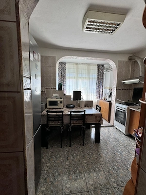 Apartament 2 camere Craiovita Noua etaj 2 - imagine 3