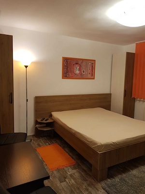 Garsoniera de inchiriat - Centrul Istoric - str. Lunga - imagine 2