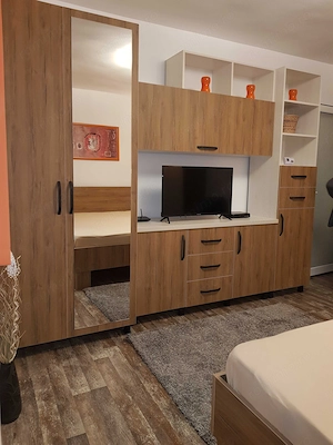 Garsoniera de inchiriat - Centrul Istoric - str. Lunga